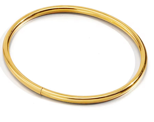Isla bangle
